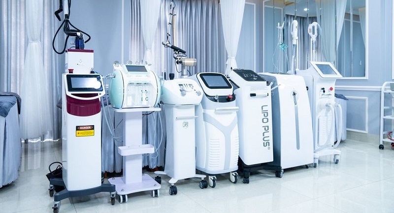 Máy móc thẩm mỹ, giường thẩm mỹ chỉnh điện, dùng trong phòng khám và bệnh viện
